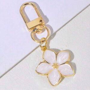 Gold and White Flower Keychain